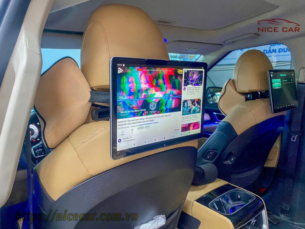 do-limousine-kia-carnival-2024-mau-moi-nhat-9