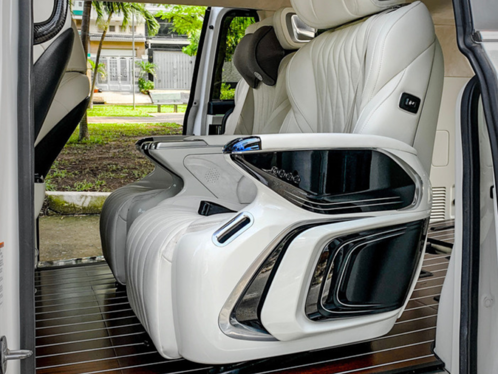 do-limousine-sedona-mau-trang-thinh-vuong-tinh-khiet-3