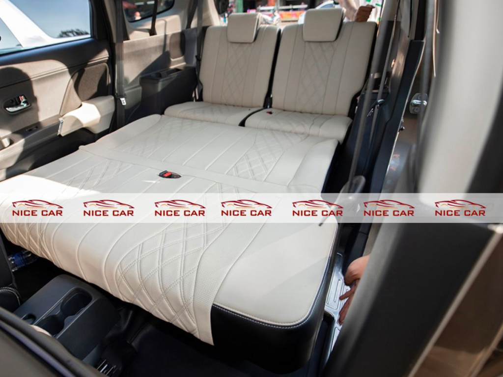 toyota-innova-do-limousine-tien nghi-thoai-mai-26