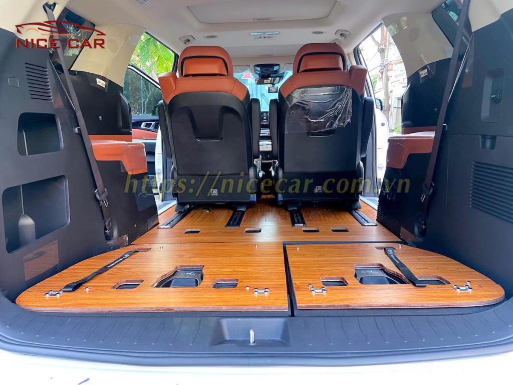 do-san-go-xe-Alphard-cao-cap-2