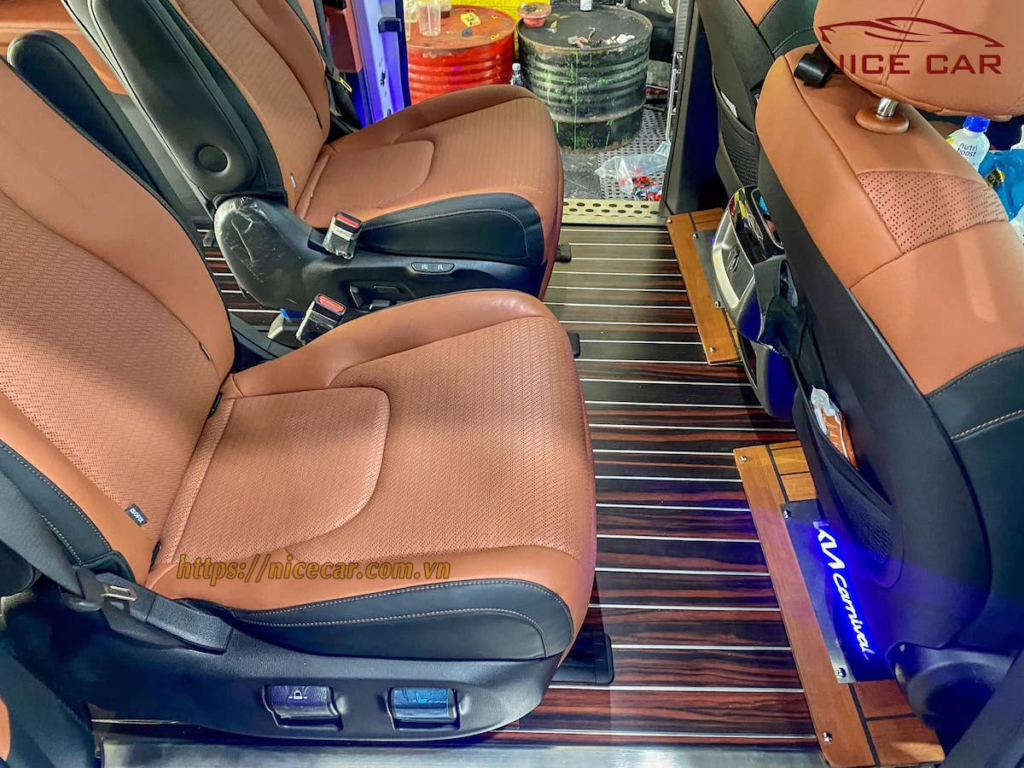 do-san-go-xe-Alphard-cao-cap-5