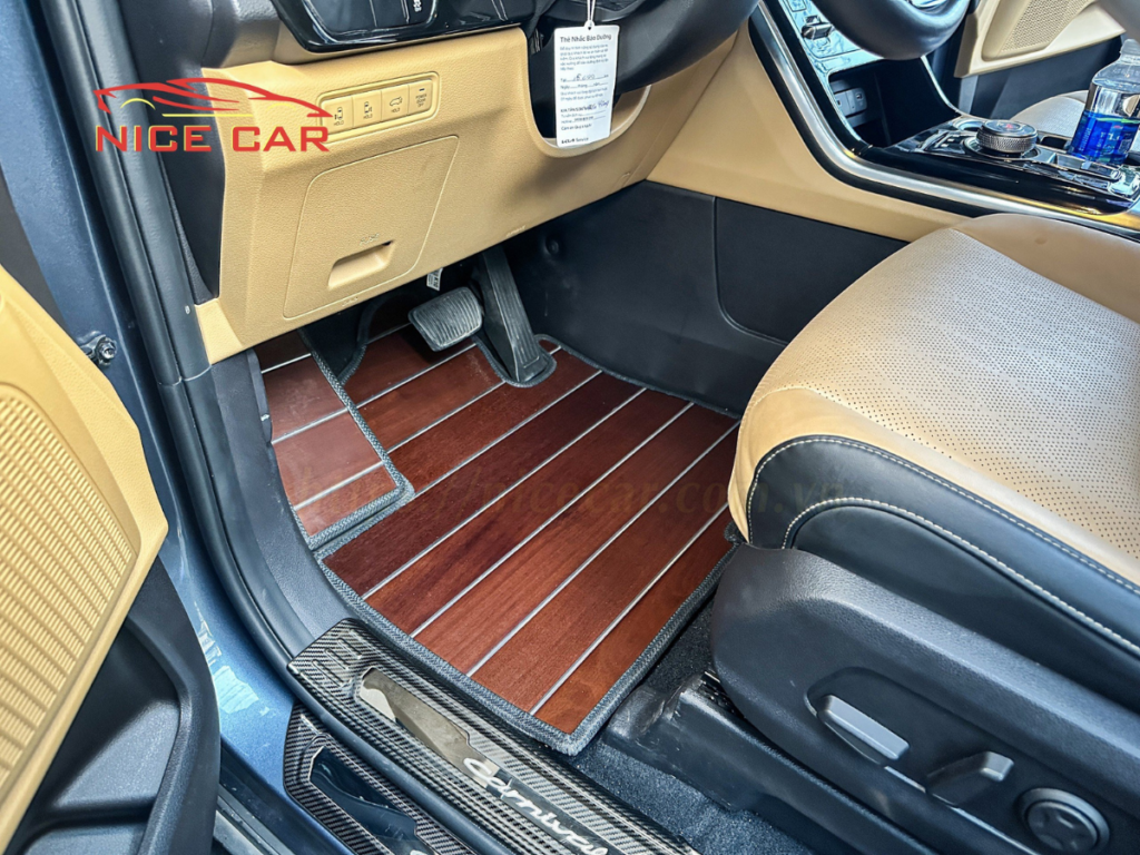 do-san-go-xe-Land-Cruiser-dang-cap-1